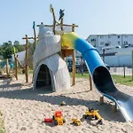 672, Seepark *