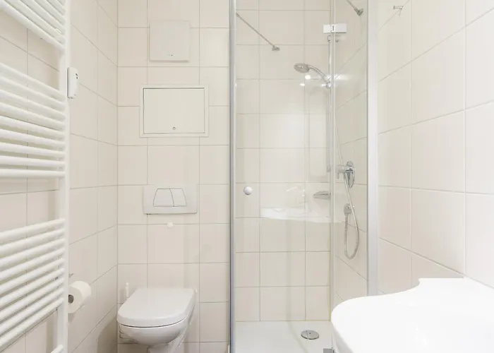 672, Seepark Apartment